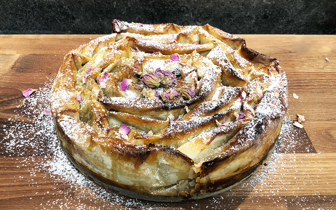 Erdmandel-Rosen Kuchen